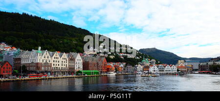 Bergen Hafen Vågen. Historische Hansestadt Harbour Front. Stockfoto