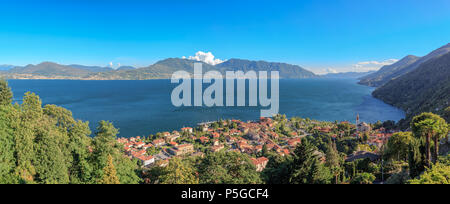 Malerische Aussicht über den Lago Maggiore See und das Fischerdorf Cannero Riviera Stockfoto