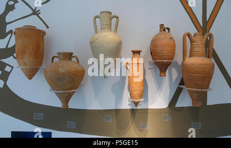 N/A. Englisch: Ausstellung im Harvard Semitic Museum, Harvard University, Cambridge, Massachusetts, USA. Diese Arbeit ist alt genug, so dass es im. 3 April 2016, 14:28:31. 94 Daderot Amphora Ausstellung - Harvard Semitic Museum - Cambridge, MA-DSC 06272 Stockfoto