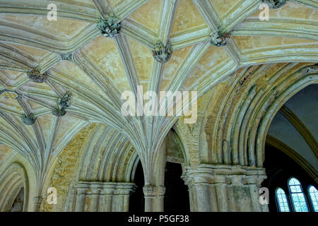 N/A. Englisch: Klöster - Lacock Abbey - Wiltshire, England. 26 Mai 2016, 10:37:51. Daderot 354 Klöster - Lacock Abbey - Wiltshire, England - DSC 00867 Stockfoto