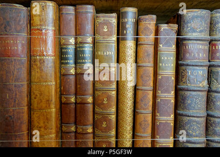 N/A. Englisch: Ausstellung in Lacock Abbey - Wiltshire, England. 26 Mai 2016, 11:07:19. Daderot 223 Bücher - Lacock Abbey - Wiltshire, England - DSC00942 Stockfoto