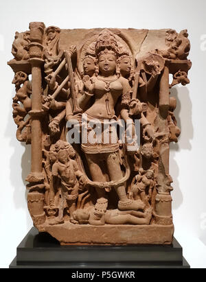 N/A. Englisch: Ausstellung im Dallas Museum für Kunst, Dallas, Texas, USA. 7 Mai 2017, 17:08:13. Daderot 486, Durga, Rajasthan, Indien, 1000 s AD, Sandstein - Dallas Museum für Kunst-DSC-05087 Stockfoto