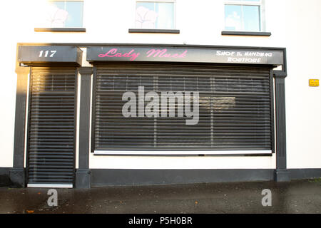 Fivemiletown, County Fermanagh, Nordirland Großbritannien. 3. November 2013. Straßenszenen in der Stadt Fivemiletown Stockfoto