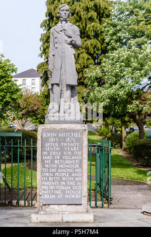 Statue von John Mitchel (1815-1875) nach 27 Jahren im Exil für Irland. UPDATE 10/06/2020 Kampagne, diese Statue entfernen zu lassen. Stockfoto