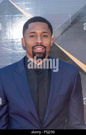 Santa Monica, USA. 25 Jun, 2018. Spencer Dinwiddie besucht 2018 NBA Auszeichnungen zeigen von Barker Hangar, Santa Monica, Kalifornien am Juni 25, 2018 Credit: Eugene Befugnisse/Alamy leben Nachrichten Stockfoto