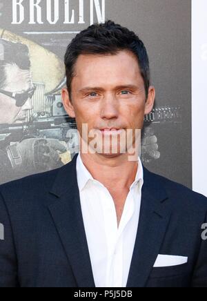 Los Angeles, CA, USA. 26 Juni, 2018. Jeffrey Donovan in der Ankunftshalle für SICARIO: TAG DER SOLDADO Premiere, Regency Dorf Theater - Westwood, Los Angeles, CA 26 Juni, 2018. Credit: Elizabeth Goodenough/Everett Collection/Alamy leben Nachrichten Stockfoto