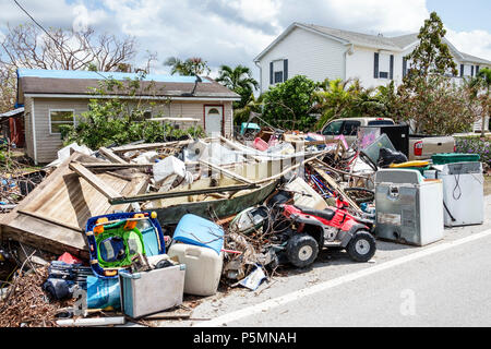 Everglades City Florida, nach dem Hurrikan Irma, Häuser Häuser Wohnungen, Sturm Disaster Recovery Cleanup, Flutwelle Schäden Zerstörung Nachwirkungen, Müll, de Stockfoto