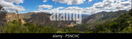 Panoramablick vom Hurricane Deck Trail in Los Padres National Forest Stockfoto