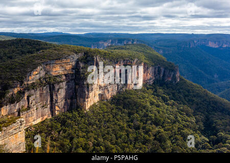 Die ikonischen Baltzer Lookout und Hanging Rock in Blackheath New South Wales Australien am 13. Juni 2018 Stockfoto