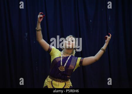 Bharathya natyam ist einer der klassischen Tanzformen Indiens von der Staat Tamil Nadu. Beliebt ist es nicht nur in Indien, sondern in der ganzen Welt Stockfoto