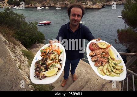 Restaurante Sa Cala, "Puppen" y ipia'. Cala Figuera. Santanyi. Mallorca Islas Baleares. España. Stockfoto