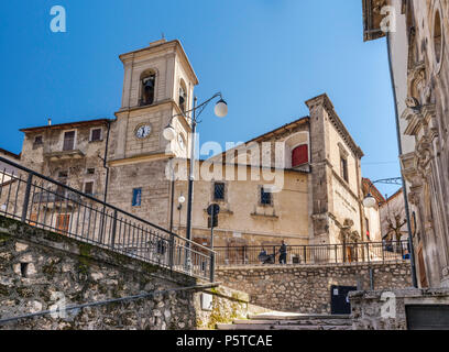 Chiesa San Rocco, mittelalterliche Kirche in Stadt Scanno, Abruzzen Massiv, zentralen Apenninen, Abruzzen, Italien Stockfoto