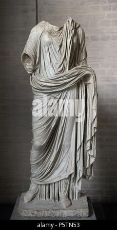 Livia Drusilla (58 BCÐ 28 AD), nach ihrer formellen Annahme in den Julischen Familie in AD14 auch als Julia Augusta bekannt, war die Frau des römischen Kaisers Augustus. Statue. Glyptothek, München. Deutschland. Stockfoto