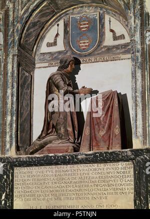 SEPULCRO de Guzman el Bueno 1255/1309 (ALONSO PEREZ DE GUZMAN) - DUQUE MEDINASIDONIA - 1609. Autor: Juan Martinez Montanes (1568-1649). Lage: MONASTERIO DE SAN ISIDORO DEL CAMPO, SANTIPONCE, Sevilla, Spanien. Stockfoto