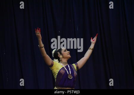 Bharathya natyam ist einer der klassischen Tanzformen Indiens von der Staat Tamil Nadu. Beliebt ist es nicht nur in Indien, sondern in der ganzen Welt Stockfoto