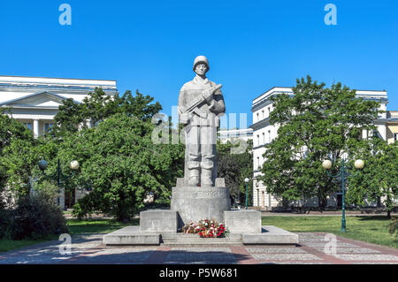 Warschau, Polen - 31. Mai 2018: Denkmal für die Soldaten der 1. polnischen Armee, die von der polnischen Kommunisten in der Sowjetunion im Jahr 1943 gebildet. Stockfoto