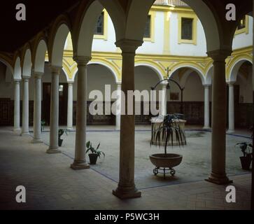 PATIO DEL ALJIBE. Lage: das Museo DE BELLAS ARTES - CONVENTO DE LA MERCED CALZAD, Sevilla, Sevilla, Spanien. Stockfoto