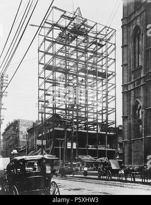 N/A. Englisch: Duluth Gebäude Français: L'édifice Duluth en Bau. 1912. Archives de La compagnie Dominion Brücke 492 Gebäude Duluth en Bau 1912 Stockfoto