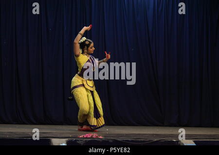 Bharathya natyam ist einer der klassischen Tanzformen Indiens von der Staat Tamil Nadu. Beliebt ist es nicht nur in Indien, sondern in der ganzen Welt Stockfoto