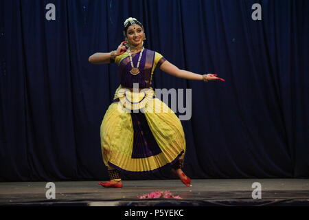 Bharathya natyam ist einer der klassischen Tanzformen Indiens von der Staat Tamil Nadu. Beliebt ist es nicht nur in Indien, sondern in der ganzen Welt Stockfoto