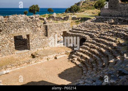 Amphitheater im antiken römischen Stadt Anemurium in Anamur, Türkei Stockfoto