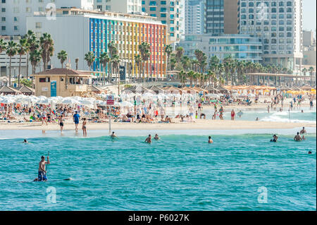 Israel, Tel Aviv - 16. Oktober 2016: Stadtbild von Tel Aviv Beachside Stockfoto