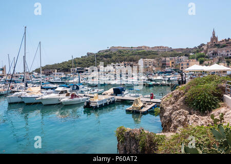 Yachten im Hafen von Mgarr, Gozo, Malta Stockfoto