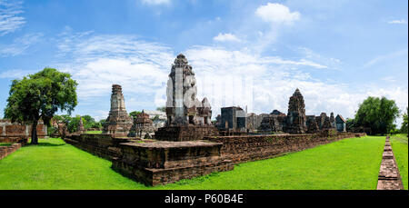 Hinter der historischen Wat Phra Sri Rattana Mahathat in Lopburi, Thailand. Stockfoto