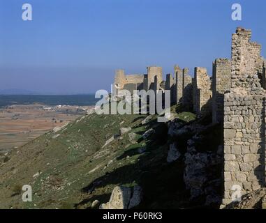 MURALLAS DEL CASTILLO ARABE DE SAN ESTEBAN DE GORMAZ - SIGLO X Ort: CASTILLO, San Esteban de Gormaz, Soria, Spanien. Stockfoto