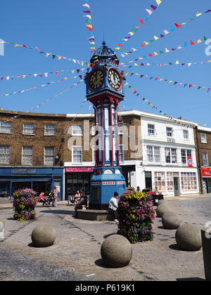 Sheerness, Kent, Großbritannien. 28 Juni, 2018. UK Wetter: ein sonniger und warmer Tag in Sheerness, Kent, als die Hitzewelle weiter. Credit: James Bell/Alamy leben Nachrichten Stockfoto