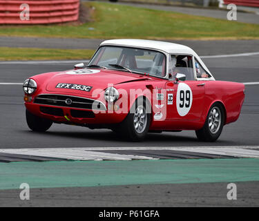 Neil Fröhlich, Paul Clayson, Sunbeam Tiger, GT und Sportwagen Cup, HSCC, Silverstone International Trophy historisches Rennen treffen, Juni 2018, Autos, Classic Stockfoto