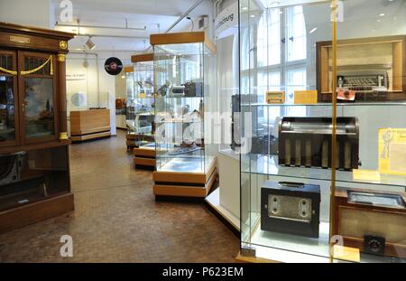 Deutsches Technikmuseum. Interieur de una de Sus Salas dedicada a las Radios Antiguas. Berlin. Alemania. Stockfoto