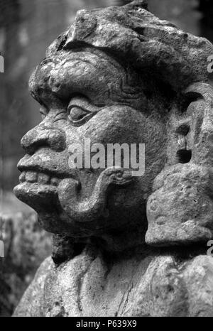 Skulptur von IK, MAYA REGENGOTT, auf den Tempel der Inschriften, die von YAX PAC in 763 AD-Ruinen von Copan, Honduras gebaut Stockfoto