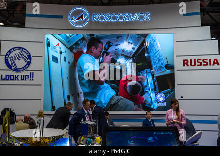 Messestand der Firma Roskosmos (Roskosmos State Corporation für Raumfahrtaktivitäten, Russland). Ausstellung die ILA Berlin Air Show 2018 Stockfoto