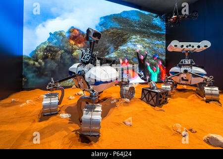 BERLIN - April 26, 2018: Moon rover ROBEX. Deutsches Zentrum für Luft- und Raumfahrt (DLR). Ausstellung die ILA Berlin Air Show 2018 Stockfoto