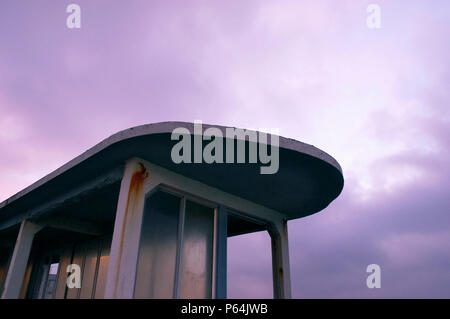 Sitzecke am Meer, Ramsgate, Kent, Großbritannien Stockfoto