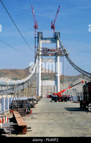 Bau der Tsing Ma Brücke, China. Konstruiert mit Hong Kong Flughafen Chek Lap Kok zu verknüpfen. Stockfoto