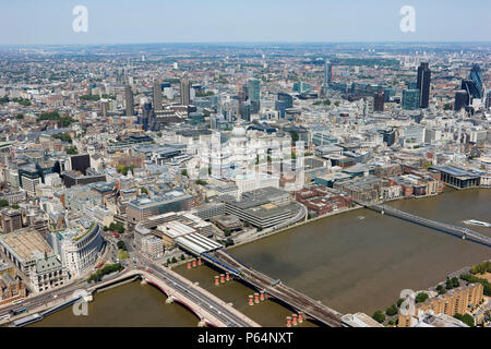 Luftaufnahme von St. Paul's Cathedral, London, UK Stockfoto