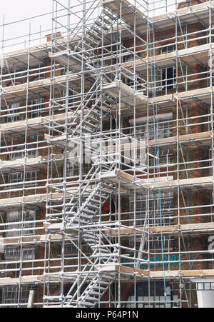 Gebäude im Bau im Süden Londons nach schwerem Schnee, Februar 2009 Stockfoto