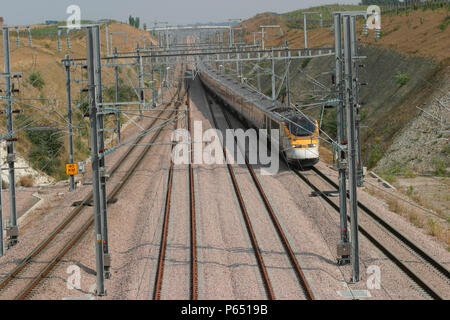 Ein London Eurostar auf der neu eröffneten high speed Channel Tunnel Rail Link in Kent gebunden. Juli 2004 Stockfoto