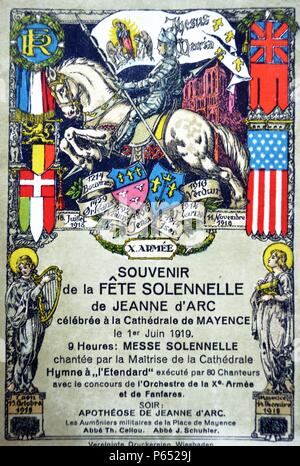 Souvenir Postkarte Kennzeichnung eine Erinnerung an Jeanne d'Arc im Mainzer Dom, Deutschland durch französische Truppen während der Besetzung des Ruhrgebietes und Rhein Regionen. Stockfoto