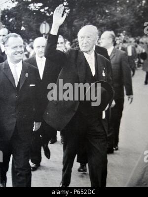 Konrad Adenauer (1876 – 19. April 1967) deutscher Staatsmann. erste Nachkriegszeit Bundeskanzlerin (Westdeutschland) von 1949 bis 1963 Stockfoto