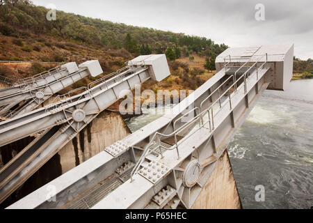 Ökonomie-Damm, Teil der Snowy Mountains Hydro-Regelung in New South Wales, Australien. Stockfoto