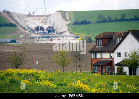 Baldock umgehen, auf der A505, Hertfordshire, England. Die neue Umgehung beteiligten von über einer Million Kubikmeter Erde. Die Regelung wurde entworfen und con Stockfoto