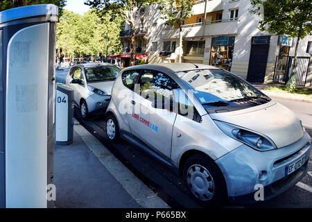 Autolib' Station - Paris 19th - frankreich Stockfoto