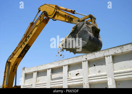 Bau Digger, Stiftungen in Abu Dhabi Stockfoto