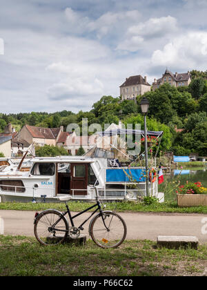 Canal du Nivernais in Chatel Censoir Yonne Bourgogne-Franche-Comte Frankreich Stockfoto