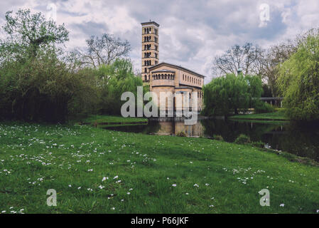 Kirche des Friedens in Sanssoucci Park in Potsdam. Stockfoto