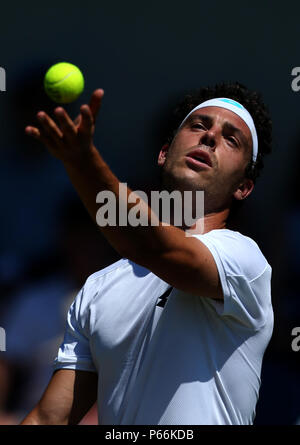 Italiens Marco Cecchinato während Tag fünf der Natur Tal Internationalen an der Devonshire Park, Eastbourne. Stockfoto