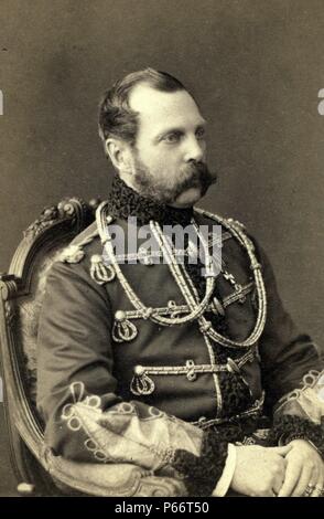 Zar Alexander II., Kaiser von Rußland, Brustbild, Sitz, nach rechts [zwischen 1870 und 1886] Stockfoto